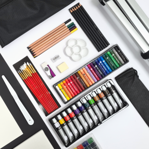 Daler-Rowney Simply Art Studio - with Field Easel (115pc) Daler-Rowney Simply Art Studio - with Field Easel (115pc)