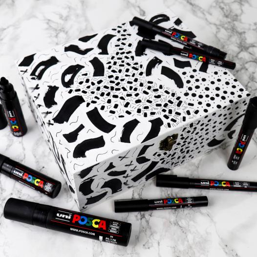 POSCA Marker Assorted Black Set (8pc) POSCA Marker Assorted Black Set (8pc)