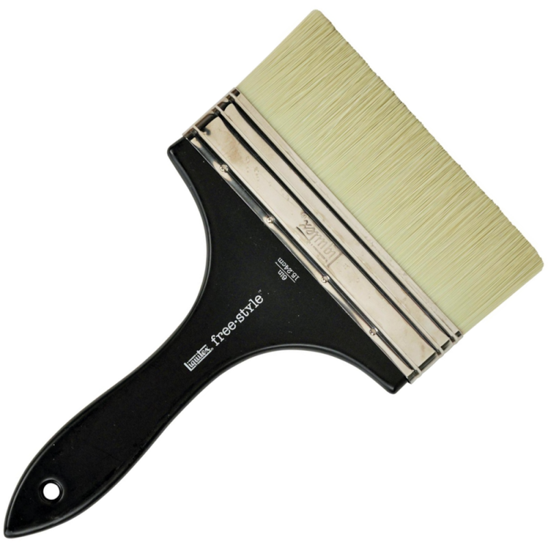 Freestyle Pro Short-Handled Broad Flat Brush