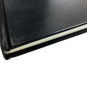 Black Gloss A4 Hardback Sketchbook Black Gloss A4 Hardback Sketchbook